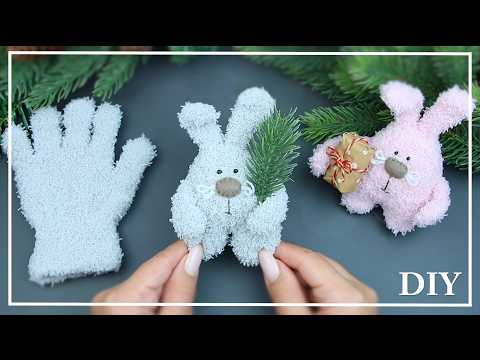 Видео: ЛЕГКО! Милый Зайчик из одной перчатки 🐰 Как сшить игрушку из перчатки ❤ Glove Bunny DIY NataliDoma