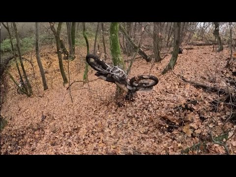 Видео: Honda XR 250  Поиск подьемов. Ползаем по ярам 😉