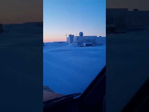 Видео: Заброшенный поселок на Чукотке, Мыс Шмидта