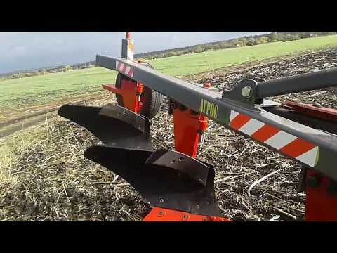 Видео: НОВЫЙ ПЛУГ ПЛН 3,35