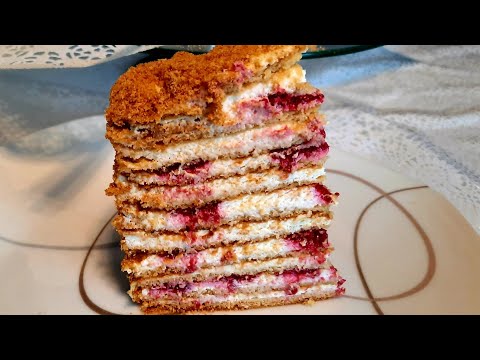 Видео: Торт "Медовик с малиновым конфи" Очень вкусный на любой праздник.