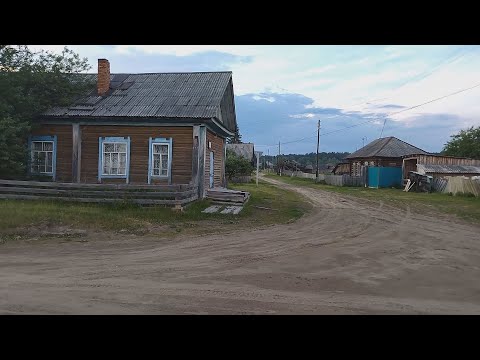 Видео: с. Екатериновка  Тевризский р-н. Дорога, улицы, дома. Июнь 2021 г.
