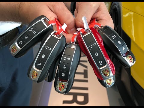 Видео: Замена батарейки в ключе Новый Порше 2019 - / Porsche key battery replacement 2019 -