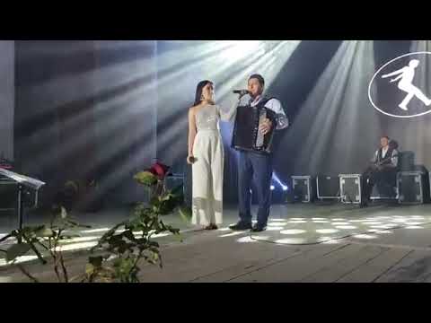 Видео: Фирдус Тямаев отжигает на баяне свои хиты