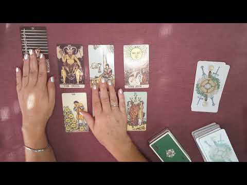 Видео: Почему я одна? Онлайн гадание Таро