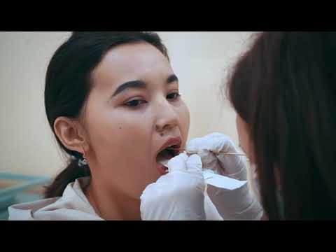 Видео: Забор мазка из носоглотки на менингококк