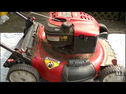 Видео: Замена пускового шнура газонокосилки ~ Советы Рика