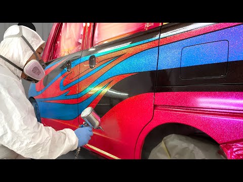 Видео: Как покрасить хлопья в несколько цветов.