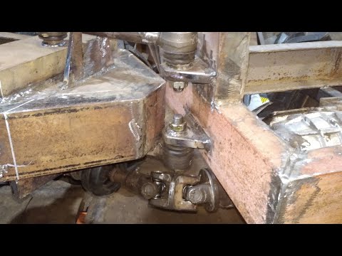 Видео: Узел перелома, карданная передача. Строим минипогрузчик.