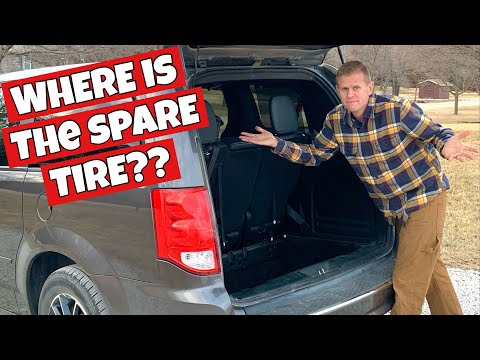 Видео: Как снять запасное колесо — Grand Caravan / Town & Country