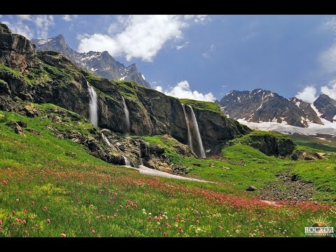 Видео: Домбай (4 день), поход на Чучхурские водопады и ущелье Птыш к водопаду Девичьи косы.