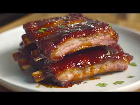 Видео: Идеально запеченные ребрышки в вкусном соусе! Так вкусно, что не оторваться!
