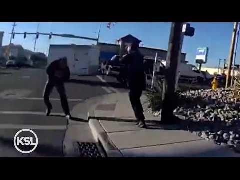 Видео: BODY CAM: Мужчина погиб, бросив камень в полицейских Солт-Лейк-Сити
