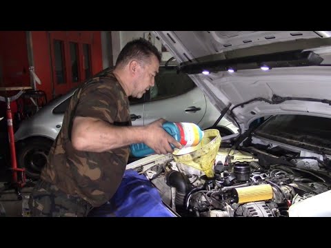 Видео: BMW 118D E87 2010 N47  Замена ГРМ Часть четвёртая  timing chain 4