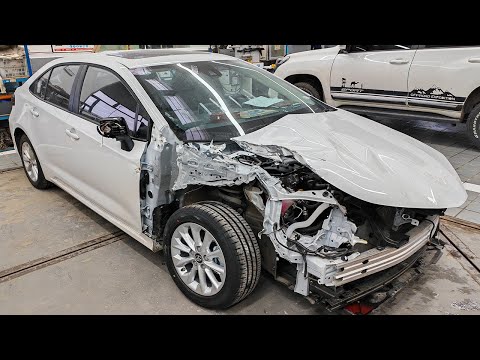 Видео: Восстановление новой Toyota Corolla после лобового столкновения！