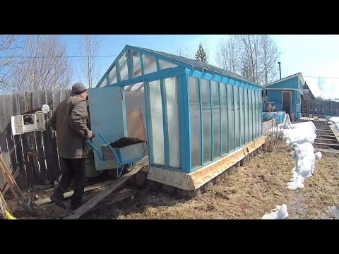 Видео: Подпочвенный обогрев теплицы. Часть 1.