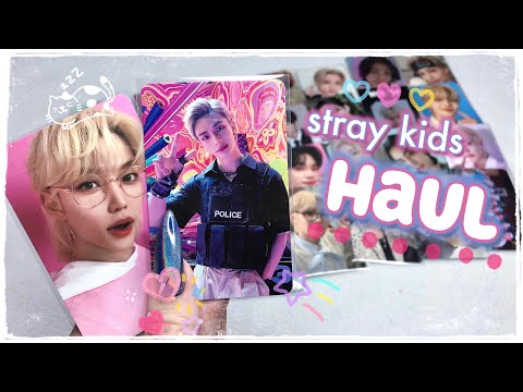 Видео: 🍭распаковка с картами stray kids и одним импостером | k-pop stuff haul