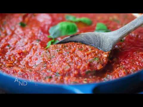 Видео: Домашний соус для спагетти из свежих помидоров и чеснока