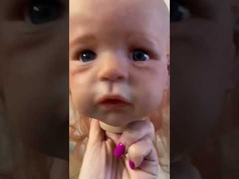 Видео: Как вставить волосы кукле Реборн. Рутинг. Урок по прошивке волос Sandy #reborn#рутинг