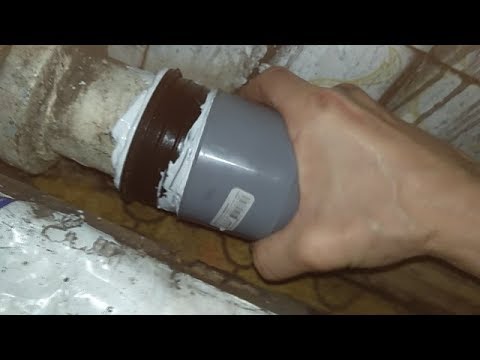 Видео: Врезка 50 пластиковой канализационной трубы в 70 чугун,+ чистка канализации.