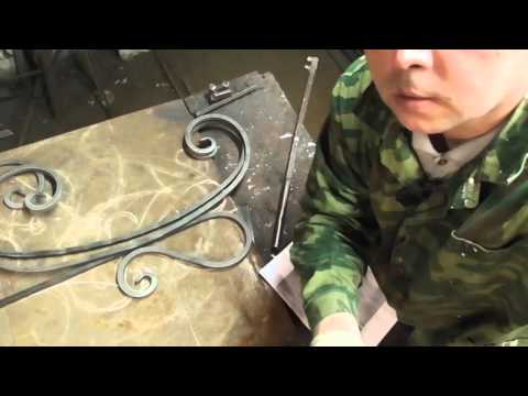 Видео: 30.3 Загиб барашков и его копия. Bend lambs and a copy. ХОЛОДНАЯ КОВКА БЕЗ СТАНКОВ И НАГРЕВА. 9