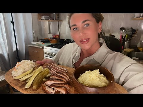 Видео: MUKBANG/ЗАПАХ БУБЕНЦОВ И ТЕЛА/ВКУСНЫЙ ОБЕД