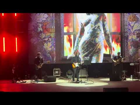 Видео: Nautilus Pompilius - Крылья