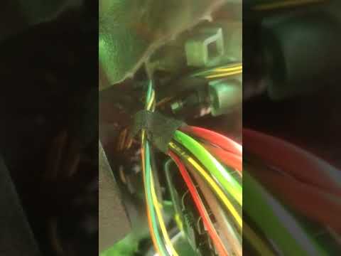 Видео: х5 е53 2003г. замена контактной группы