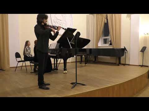 Видео: 4. Юбилейный концерт Н. Латышевой. За роялем юбиляр)