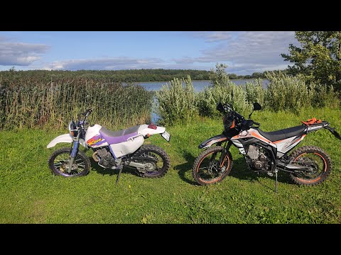 Видео: Два байка — одно бездорожье