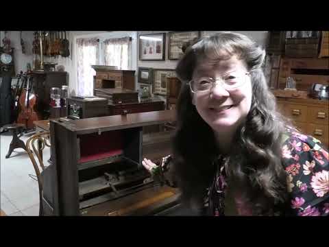 Видео: Приключения скрипичного мастера №253 (Исследование механического органа) К. Макомбер, скрипичный ...