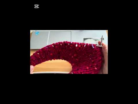 Видео: Трендовая бандана на пуговице. Подробное видео.