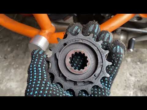 Видео: Замена цепи и приводных звезд Kawasaki z1000 gen 1