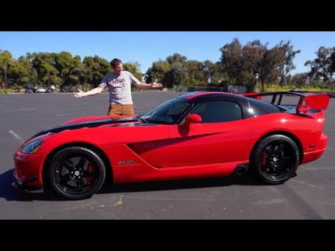 Видео: Dodge Viper ACR 2008 года, был безумно хардкорной машиной для трека