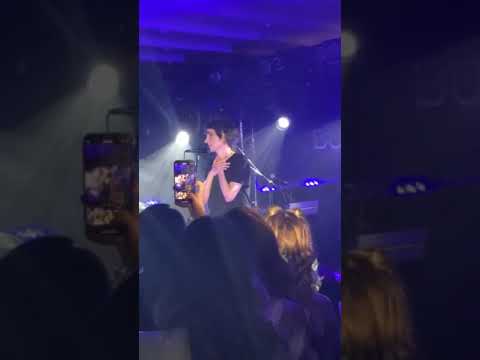 Видео: Земфира - 28.05.21 \ Live in BURO TSUM