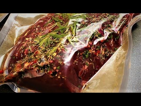 Видео: Говядина по Технологии Су-Вид в Духовке/Мясной Деликатес в Собственном Соку/А Нужен ли Су-Вид?