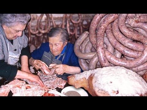 Видео: Домашние ветчины и колбасы в деревне. Свинина, которая кормила наших стариков