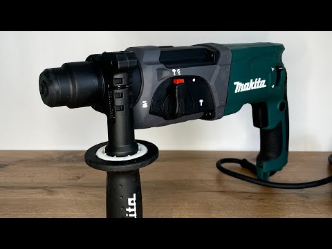 Видео: Перфоратор Makita HR2470 с бурами