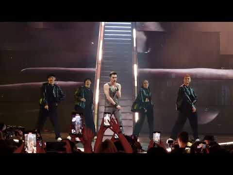 Видео: Дима Билан - 22 Держи (Крокус Сити Холл 15.02.2024)