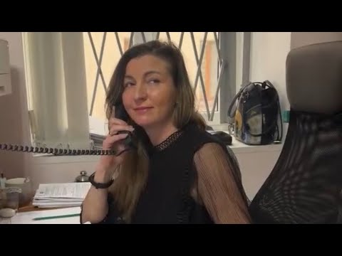 Видео: Работник аппарата мирового судьи по всей видимости осознала, что нарушила закон. Часть - 4