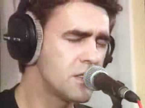 Видео: Выступление Ю-Питера на Нашествии-2003 (полная версия)