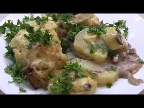 Видео: Мясо по капитански в духовке