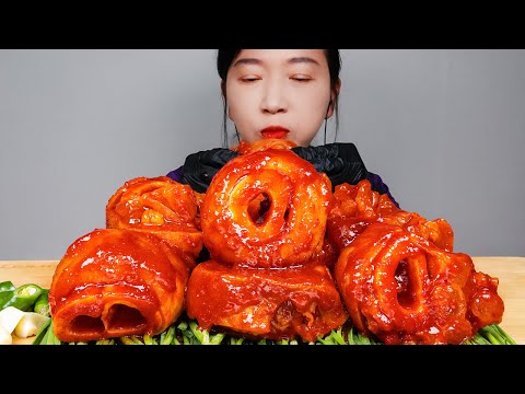 Видео: Корейская тушеная говяжья ножка мукбанг звуки еды