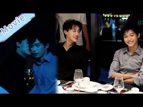 Видео: Сцена в костюмах вышла из-под контроля! Химия ЧиВэй на максимум, босс поёт – зал визжит 💕