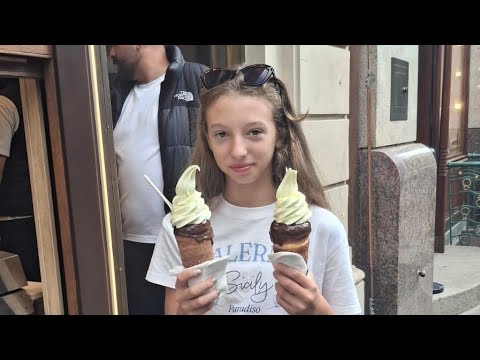 Видео: Влог гуляем по Праге ( Чехия ) 🇨🇿🚕🛒 