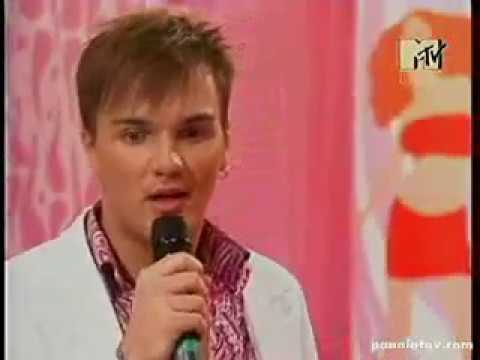 Видео: Александр Панайотов на шоу "Поцелуй навылет" (MTV, 2005)