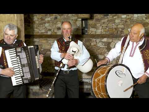 Видео: Trio Gyulyovtsa - Pravo gyulyovsko horo | Трио Гюльовца - Право гюльовско хоро