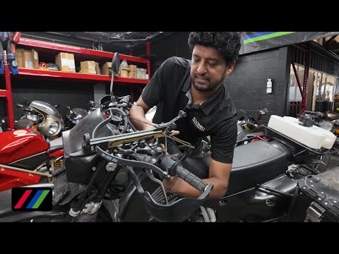 Видео: МАГАЗИН: MV Agusta 750 Sport America | Kawasaki ZX-4RR | Honda RC30, XR650L | BMW R75/5