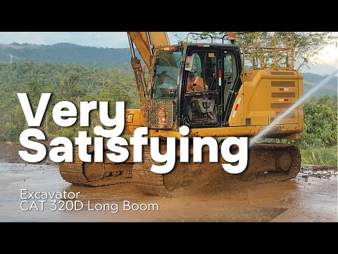 Видео: Очень впечатляющее видео. Мойка тяжелой техники — экскаватора CAT 320D Long Boom.