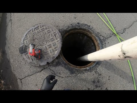 Видео: Сильный засор в канализационном люке — Drain Pros, выпуск 79
